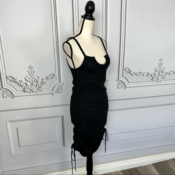 JoosTricot Jet Half Moon Dress | Size L - Picture 4 of 16